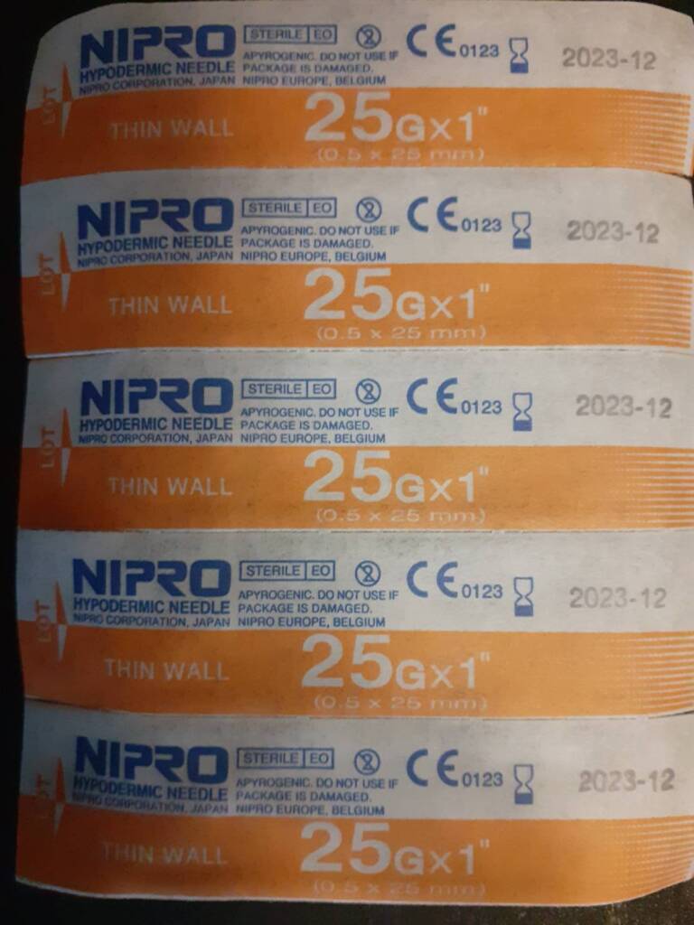 Nipro Hypodermic Needles x 10 25g x 1"